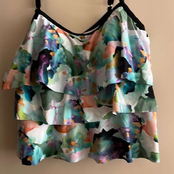 Maxine tankini top. Never worn. Multi colored - Picture 1 of 2